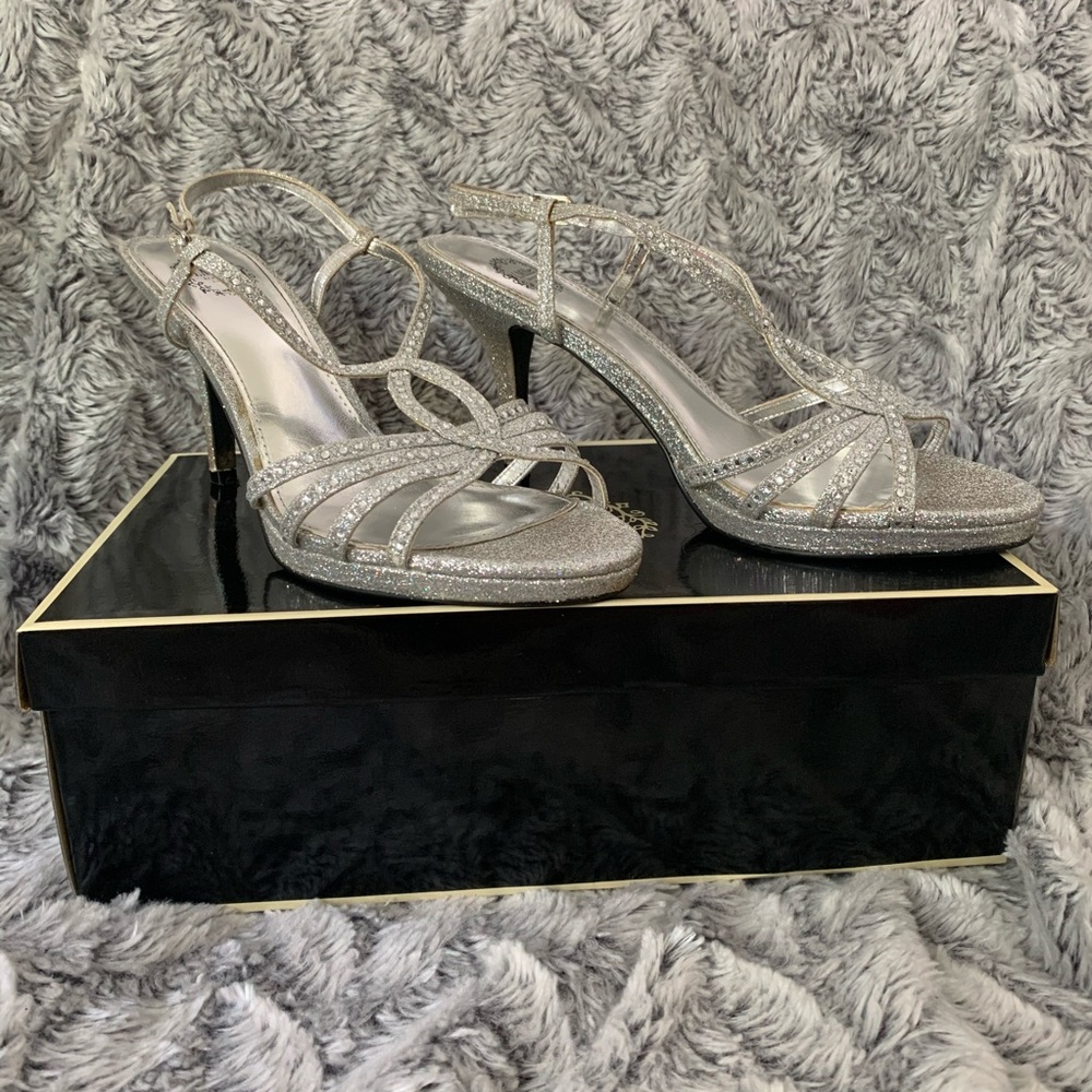 Size 8 Homecoming Heels